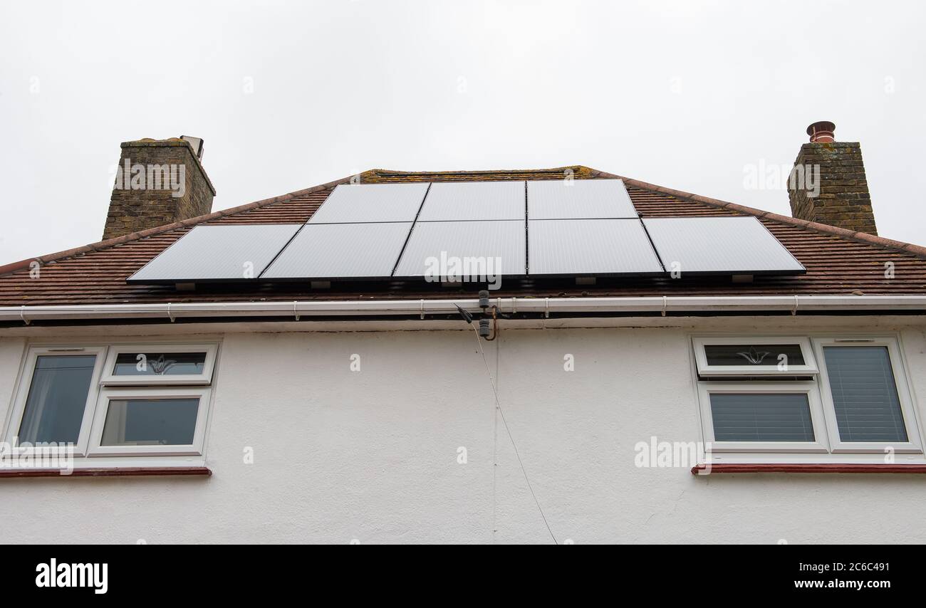 Eton, Windsor, Berkshire, Großbritannien. Juli 2020. Es wurde berichtet, dass die Kanzlerin heute ein Green Voucher-Programm für Hausbesitzer ankündigen könnte, um Energie zu sparen und Arbeitsplätze zu schaffen. Quelle: Maureen McLean/Alamy Stockfoto
