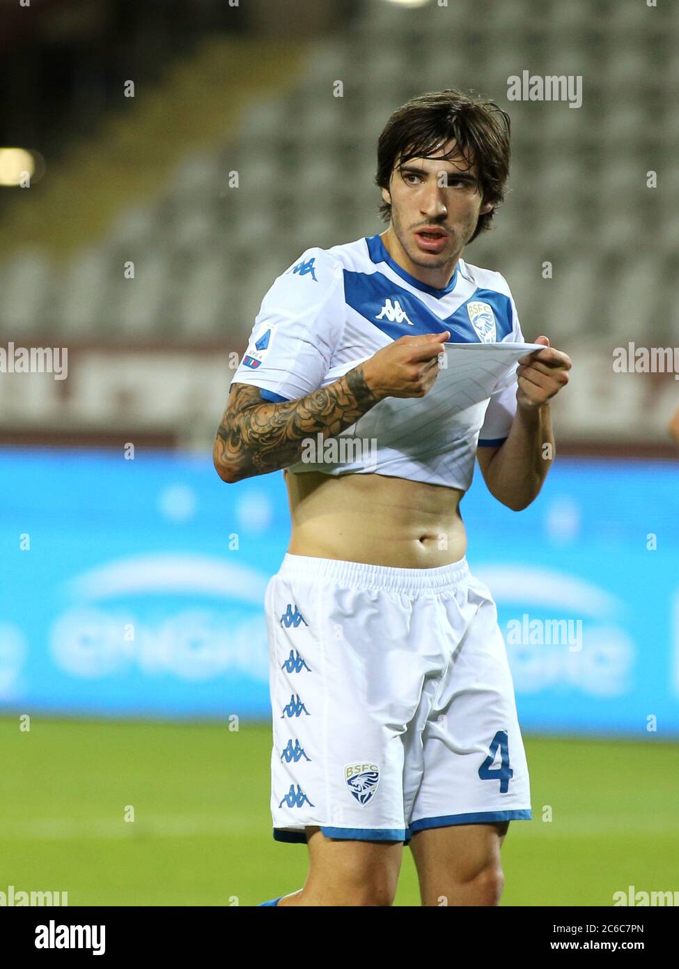 Turin, Italien. Juli 2020. Turin, Italien, 08 2020. Jul 04 Sandro Tonali (Brescia) während Torino gegen Brescia - italienisches Fußballspiel der Serie A - Credit: LM/Claudio Benedetto Credit: Claudio Benedetto/LPS/ZUMA Wire/Alamy Live News Stockfoto