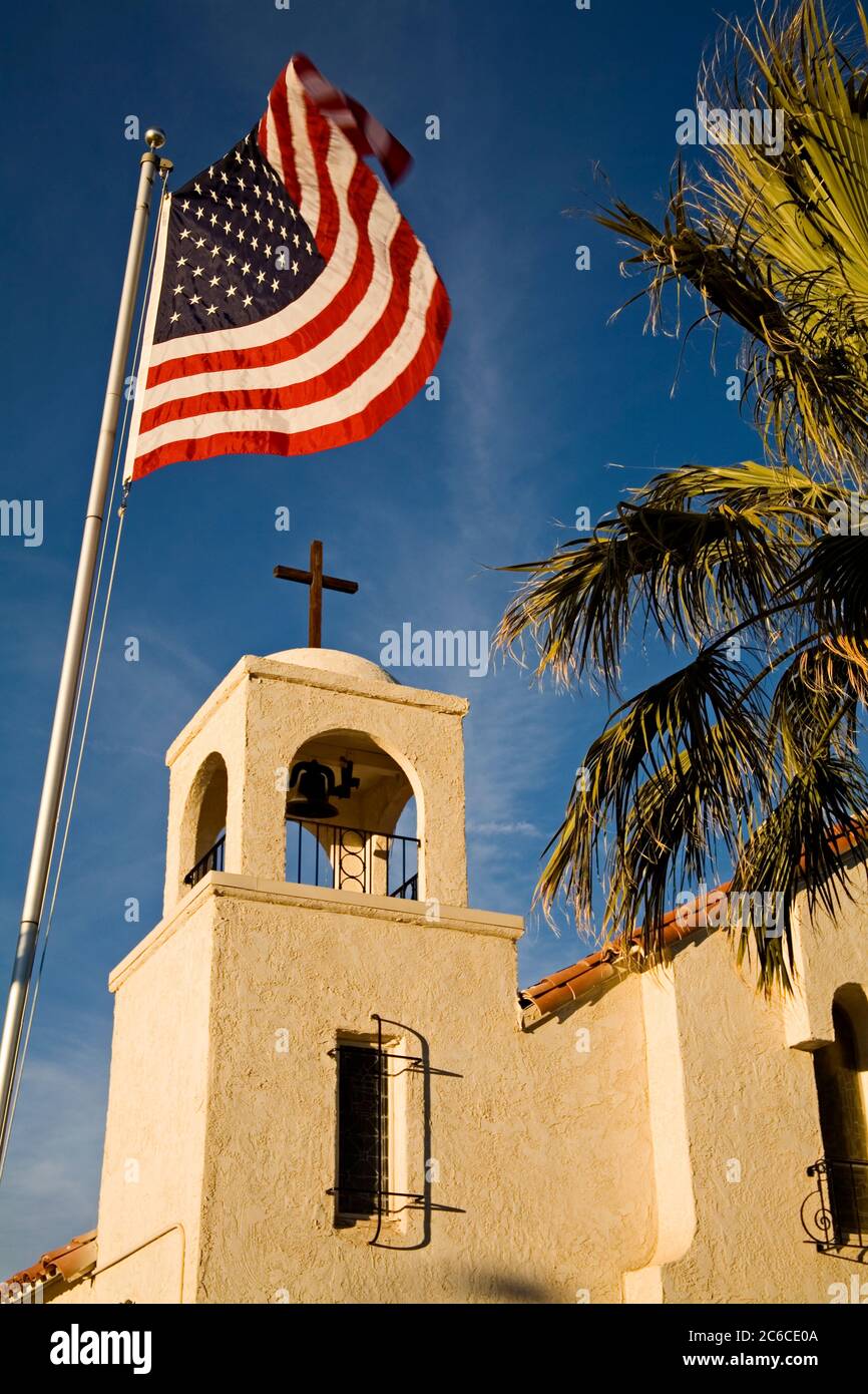 Gesegnete Sakrament Katholische Kirche, 29 Palms City, Südkalifornien, USA Stockfoto