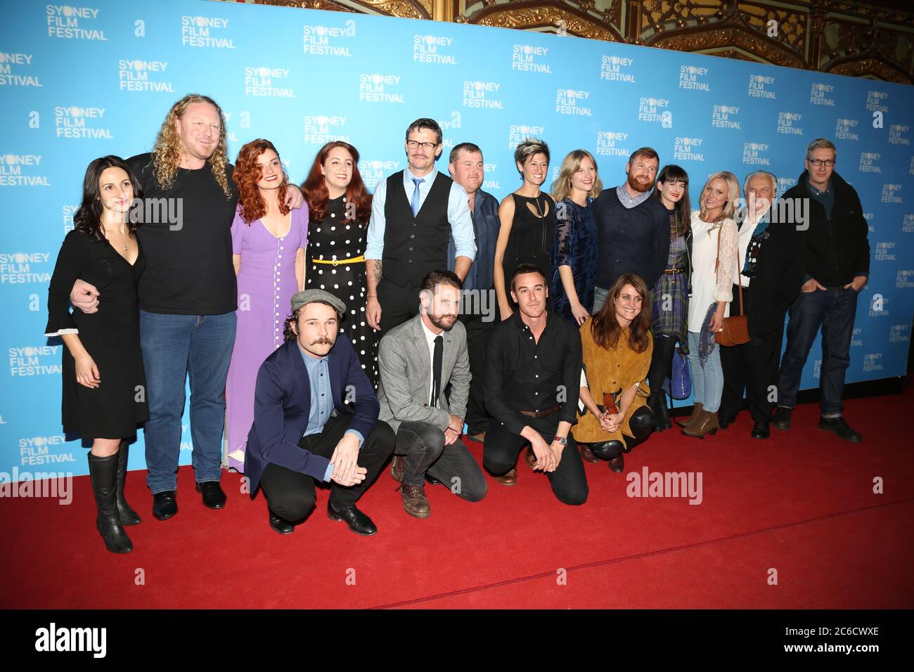 Die Besetzung und Crew des Films ‘Fell’ auf dem roten Teppich bei der Weltpremiere im State Theatre, 49 Market Street, Sydney, Australien als Teil der Stockfoto
