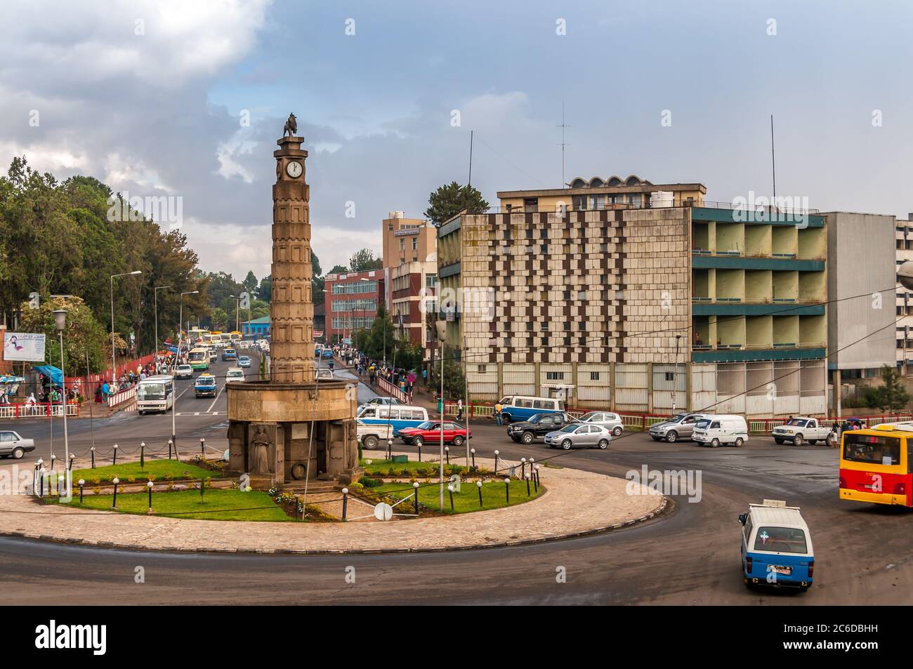 ADDIS ABEBA, ÄTHIOPIEN - MÄRZ 13,2014 - der Meyazia 27 Platz, allgemein bekannt als Arat Kilo, ist ein Platz in Addis Abeba, die Hauptstadt Äthiopiens Stockfoto