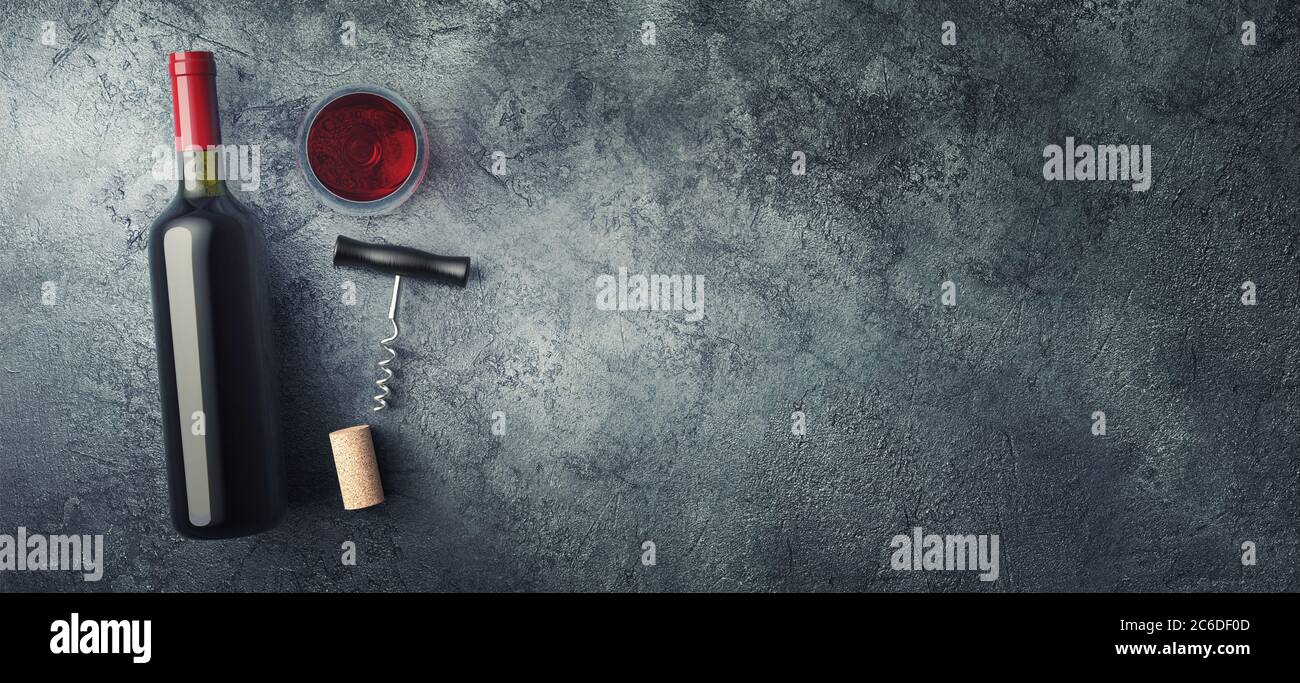 Zusammensetzung der Flasche Rotwein Draufsicht auf Stein Hintergrund Stockfoto