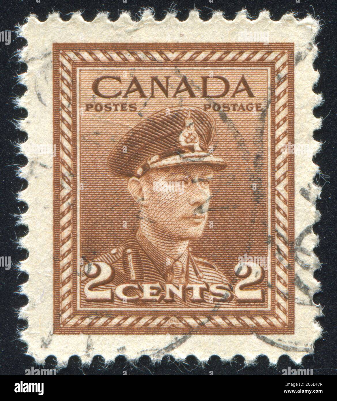 Kanada - ca. 1942: Briefmarke gedruckt von Kanada, zeigt König George VI, ca. 1942 Stockfoto