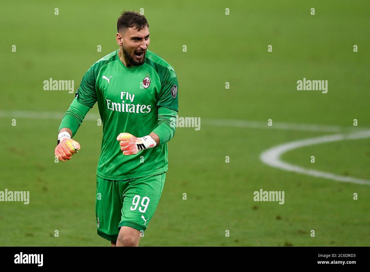 Mailand, Italien - 07. Juli 2020: Gianluigi Donnarumma von AC Mailand feiert während der Serie EIN Fußballspiel zwischen AC Mailand und Juventus FC. AC Milan gewann 4-2 gegen den FC Juventus. Quelle: Nicolò Campo/Alamy Live News Stockfoto