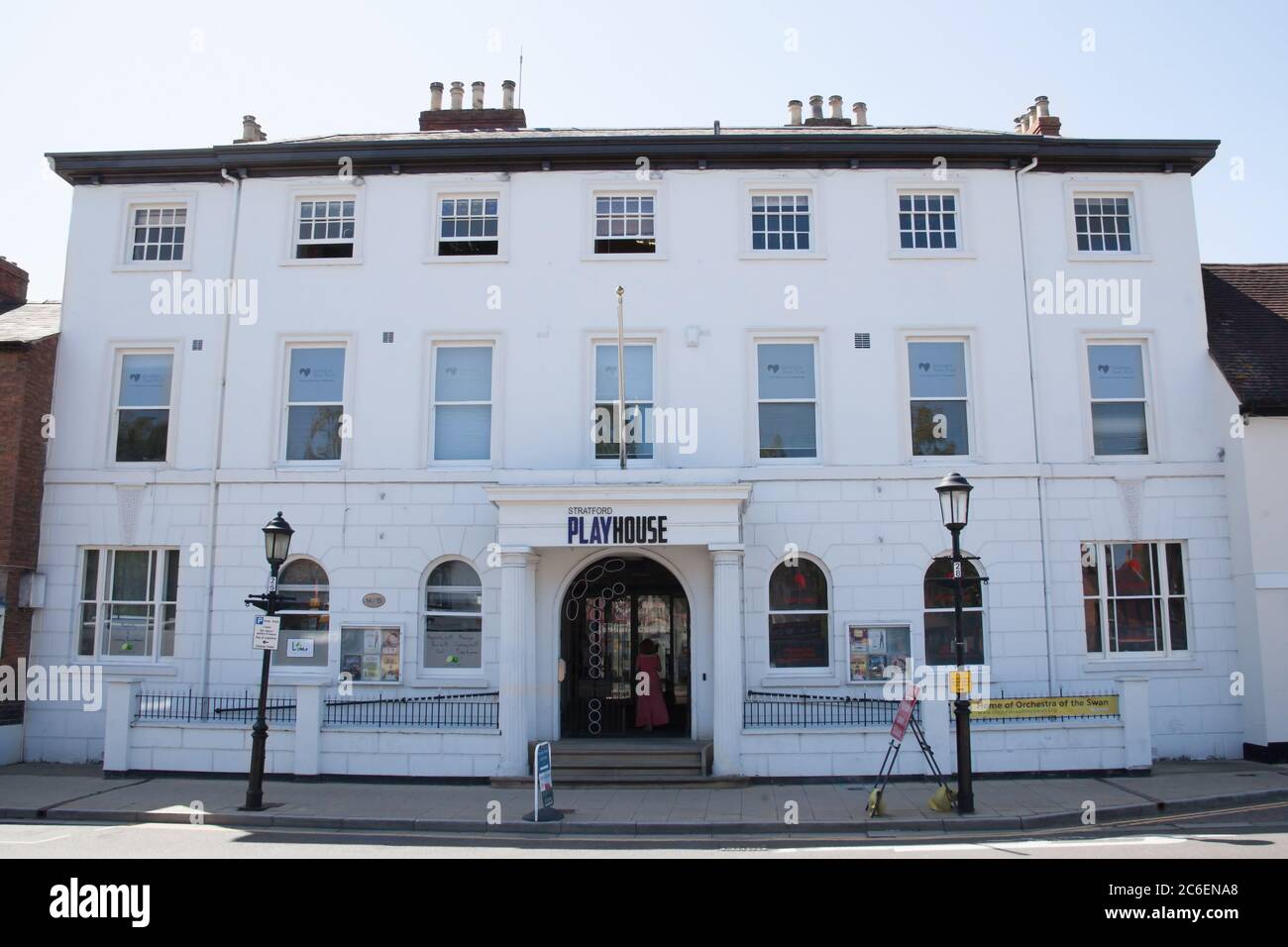 Das Spielhaus in Stratford-upon-Avon in Warwickshire, Großbritannien, aufgenommen am 22. Juni 2020. Stockfoto