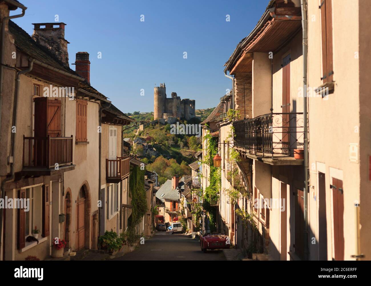 Najac, beschriftet Les Plus Beaux Villages de France, die schönsten Dörfer Frankreichs, mittelalterliches Dorf Aveyron, Frankreich Stockfoto