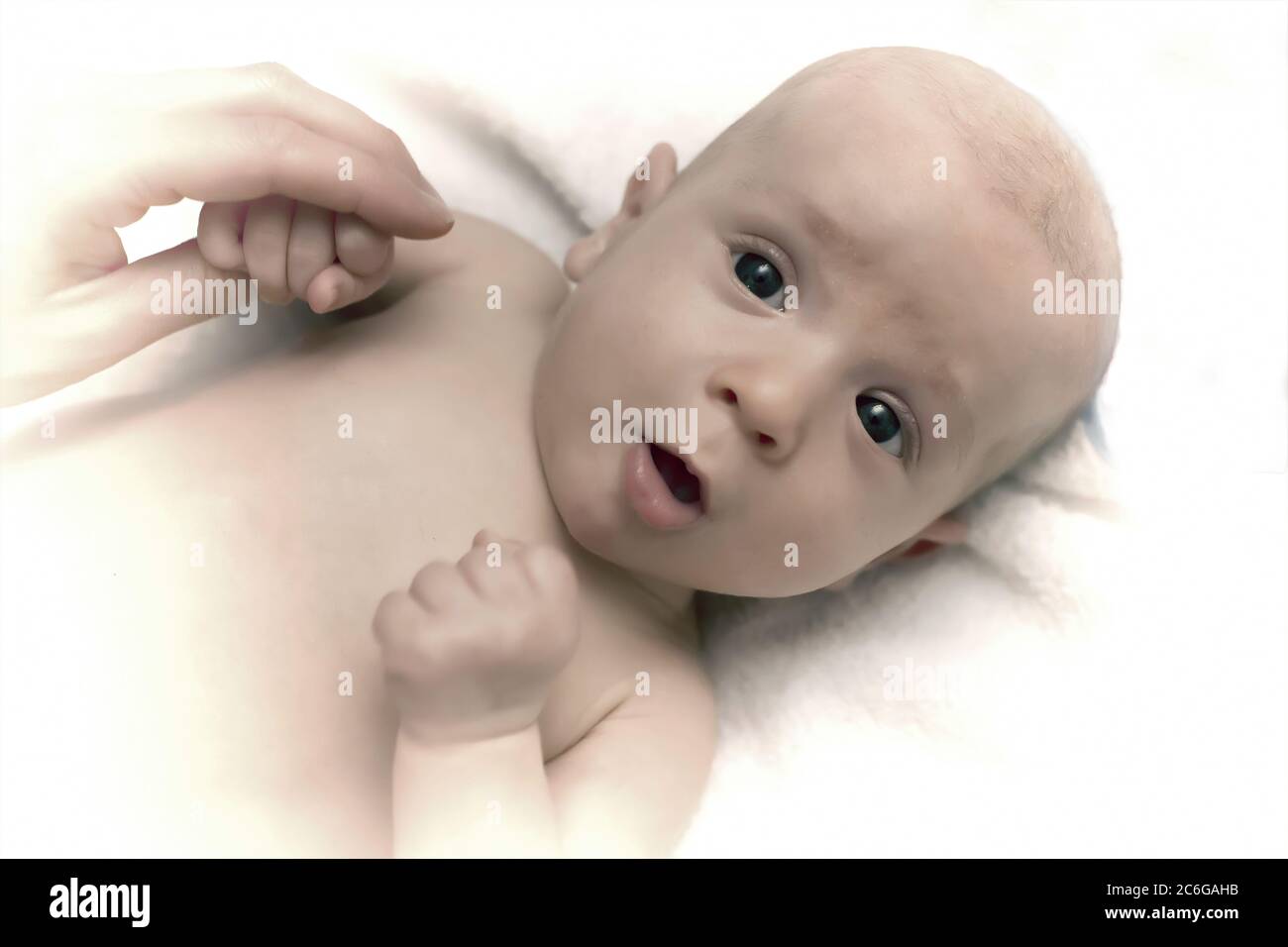 Süßes Neugeborenes in Nahaufnahme Foto Stockfoto