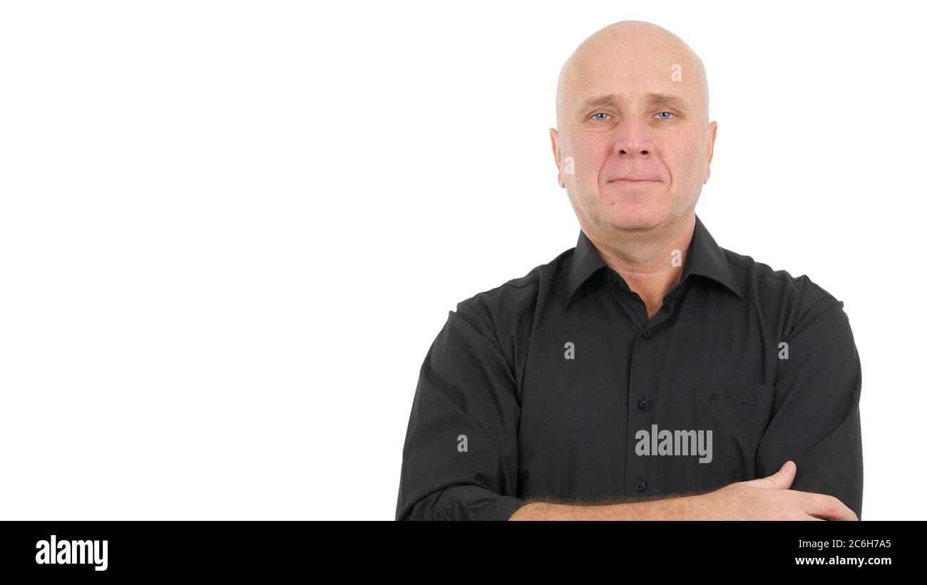 Businessman-Präsentation in einem Firmeninterview, businessperson Image trägt ein legeres schwarzes Hemd Stockfoto