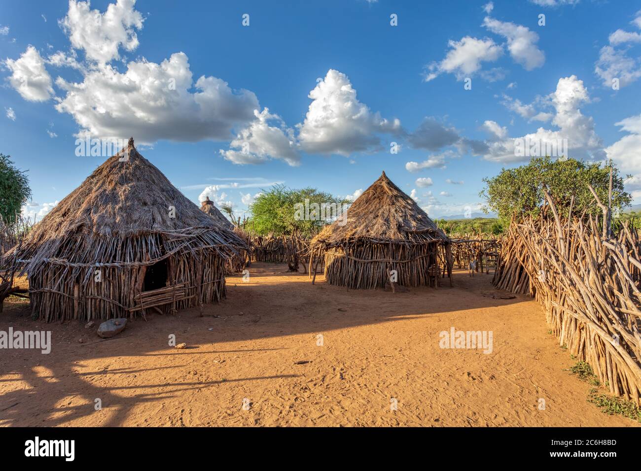 Hamar Village. Die Hamar sind ein primitiver Stamm in Süd-Äthiopien, Afrika Stockfoto