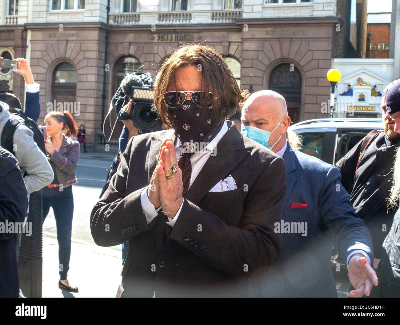 London, Großbritannien. Juli 2020. Der Schauspieler Johnny Depp kommt in seinem Verleumdungsverfahren gegen die Zeitung der Nachrichtengruppe vor das High Court in London. Quelle: Tommy London/Alamy Live News Stockfoto