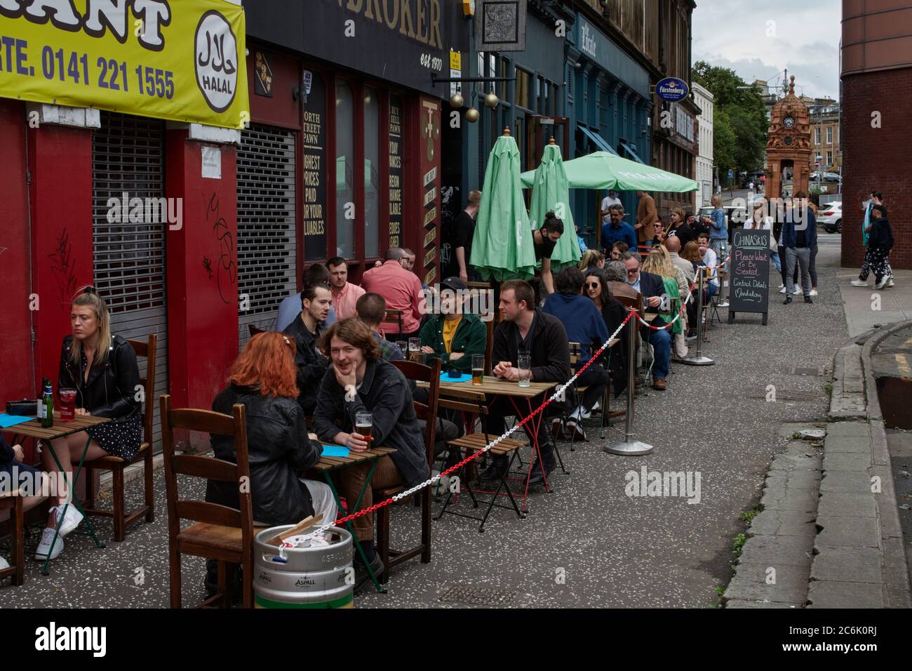 Glasgow Pubs nach dem Lockdown in Phase drei Stockfoto