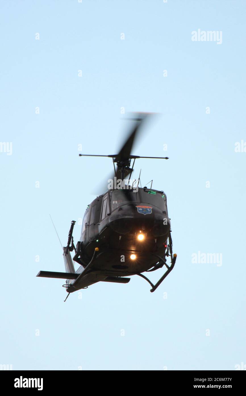 G-UHIH, ein privat betrieber Bell UH-1H Iroquis Hubschrauber (früher 72-21509 im US-Army-Dienst), der 2015 auf der East Fortune Airshow gezeigt wurde. Stockfoto