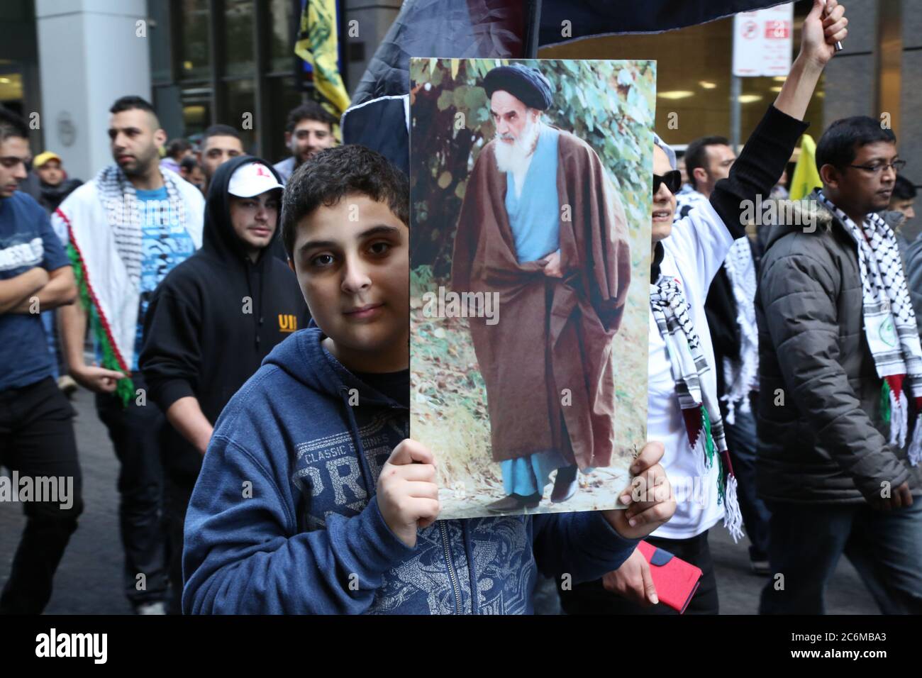 Demonstranten marschieren am Al-Quds-Tag in Sydney entlang des Pitt-Stret. Stockfoto