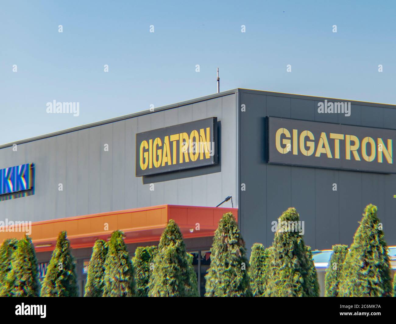 Gigatron-Außengeschäft im Vivo-Einkaufspark, Jagodina, Serbien Stockfoto