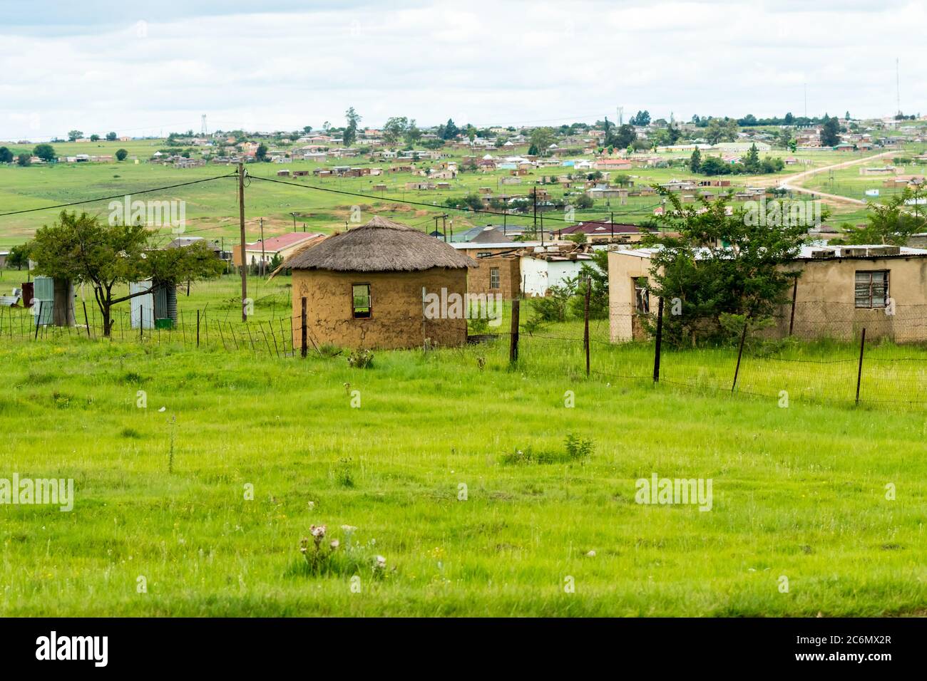 Ländliche südafrikanische Township in Kwazulu Natal, Südafrika Stockfoto