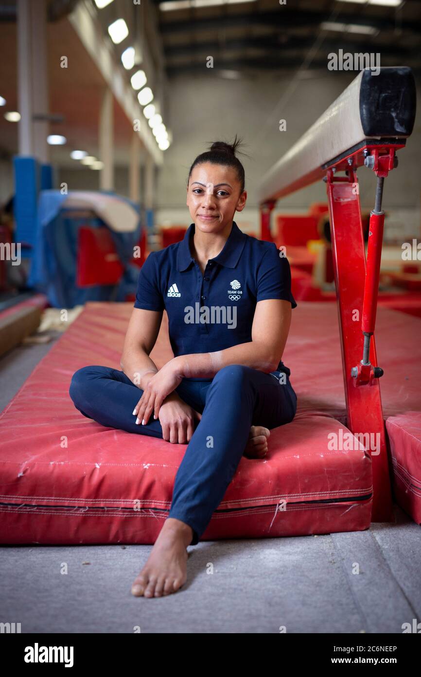 Olympiateilnehmer Becky Downie. Sie ist an der Notts Gymnastic Academy in Nottingham Stockfoto