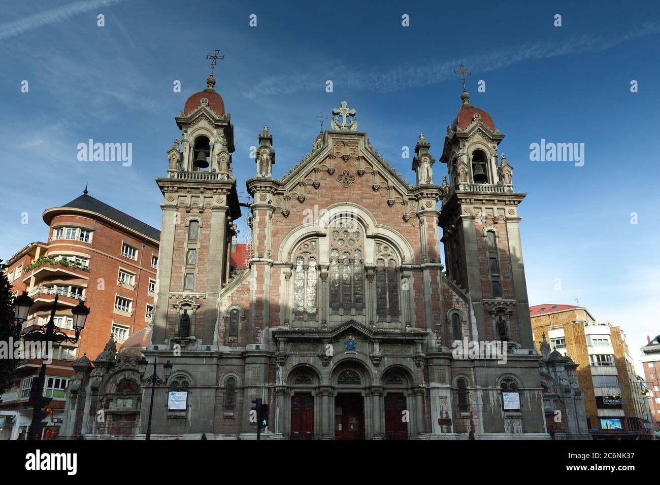 Oviedo, Spanien - 11. Dezember 2018: Kirche San Juan el Real Stockfoto