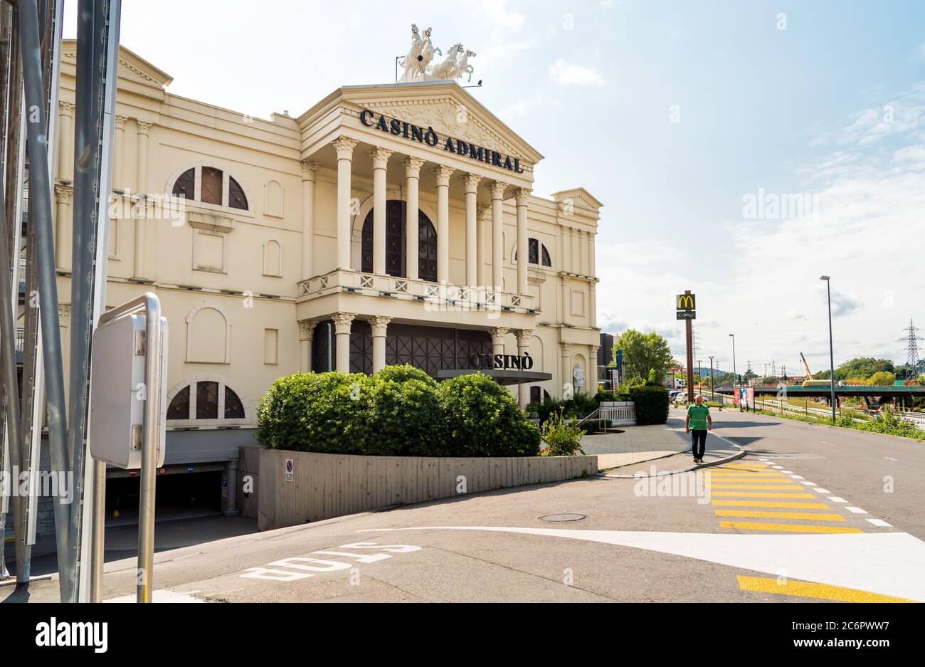 Mendrisio, Tessin, Schweiz - 8. September 2017: Casino Admiral Mendrisio, ist eines der luxuriösesten und modischsten Casinos in der Schweiz Loca Stockfoto