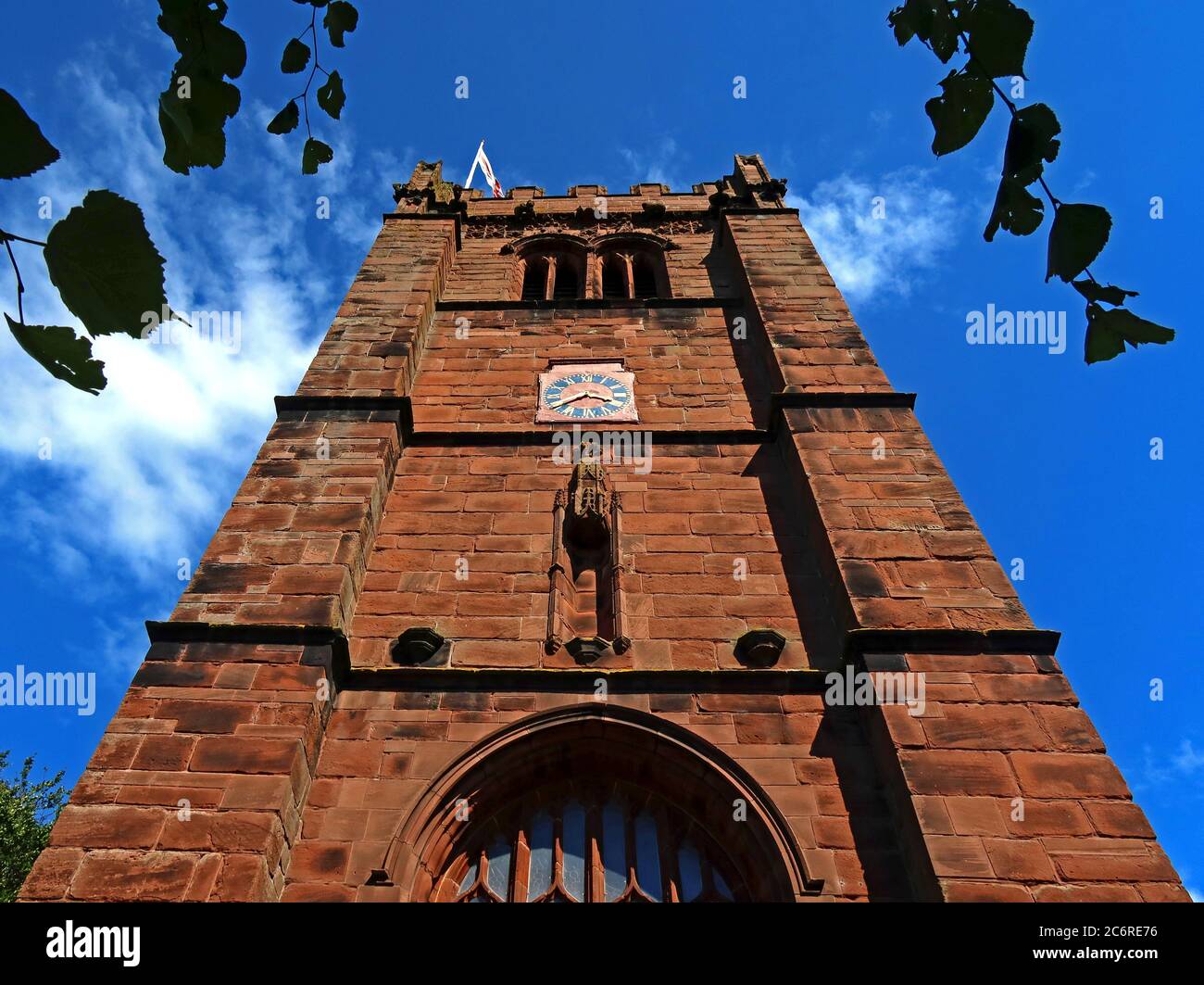Tower, St Andrews Church Tarvin Cheshire, England, Großbritannien, denkmalgeschütztes Gebäude, anglikanische Pfarrkirche Stockfoto
