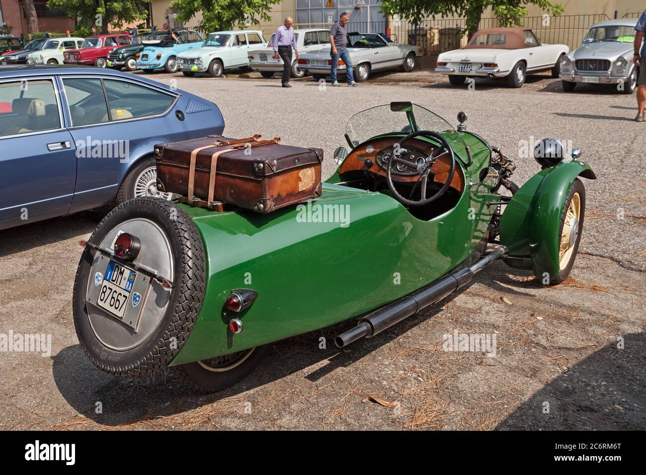 Vintage Dreirad Morgan MX4 (1934) in Oldtimer und Motorrad Rallye 33st Raduno Moto e Auto d'epoca in Bagnara di Romagna, RA, Italien - Jul Stockfoto