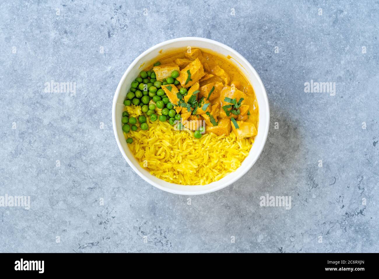 Take Away Indian Street Food Tikka Masala mit Huhn, Curry Basmati Reis ...