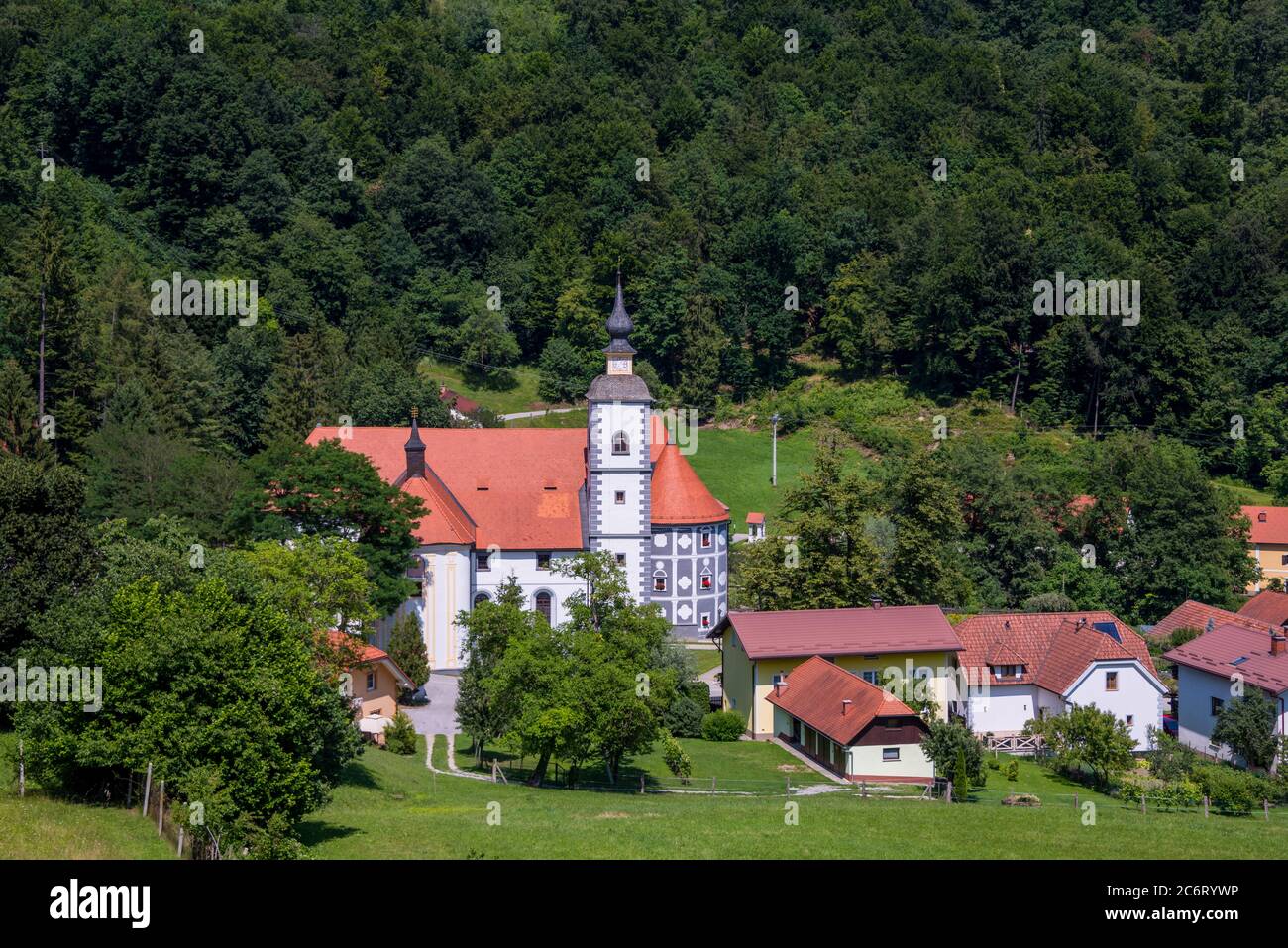 Das Kloster in Olimje, Podcetrtek, Slowenien mit alter Apotheke, Stockfoto