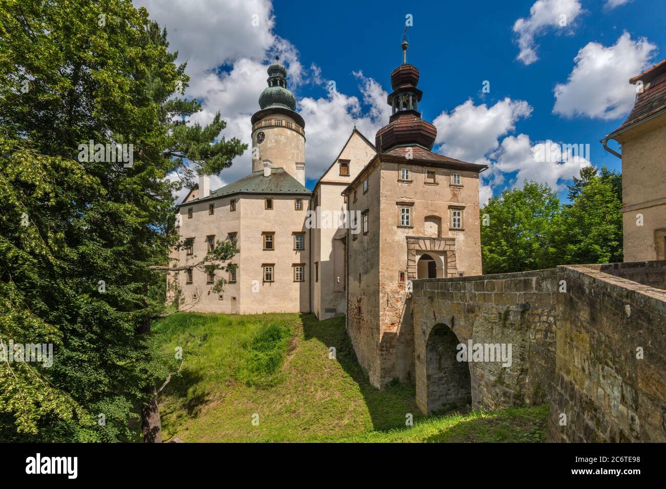 Burg Lemberk, in der Nähe der Stadt Jablonné V Podještědí, Lausitzer Gebirge, Böhmen, Region Liberec, Tschechische Republik Stockfoto