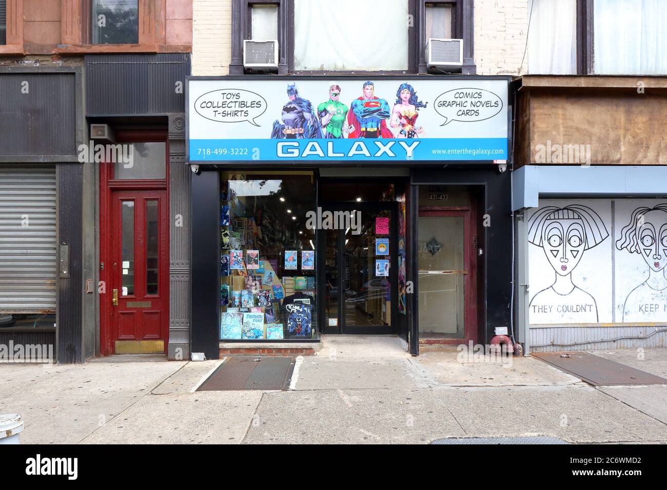 Galaxy Comics, 429 5th Ave, Brooklyn, NY. Außenfassade eines Comic-Shops im Park Slope Viertel. Stockfoto