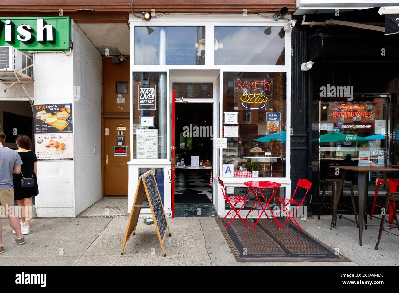 Miss American Pie, 86 5. Avenue, Brooklyn, New York, NYC Schaufensterfoto einer Bäckerei und eines Tortenladens im Park Slope-Viertel. Stockfoto