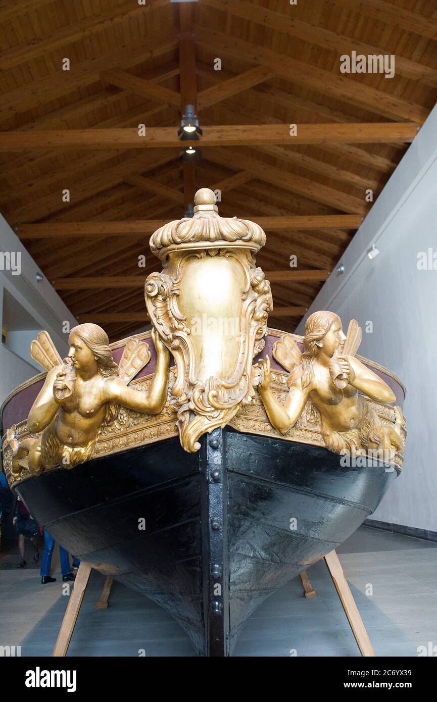 Europa, Italien, Kampanien, Neapel, Certosa und S. Martino Museum. 24-reihiger königlicher Speer Stockfoto