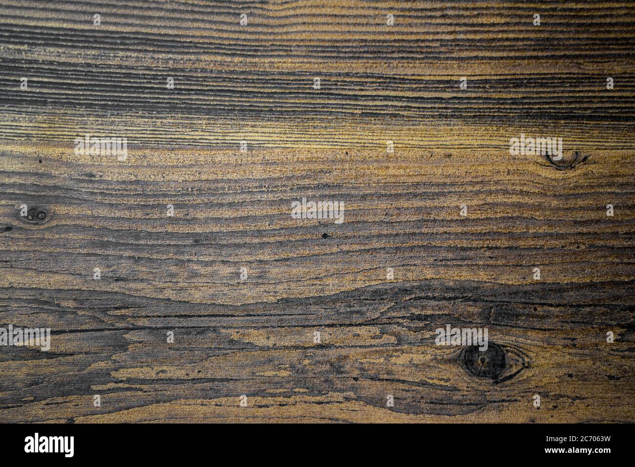 Dunkelbraune Holzstruktur Auf Dem Hintergrund Verbranntes Holz Hintergrundbilder Mit Textur Stockfotografie Alamy