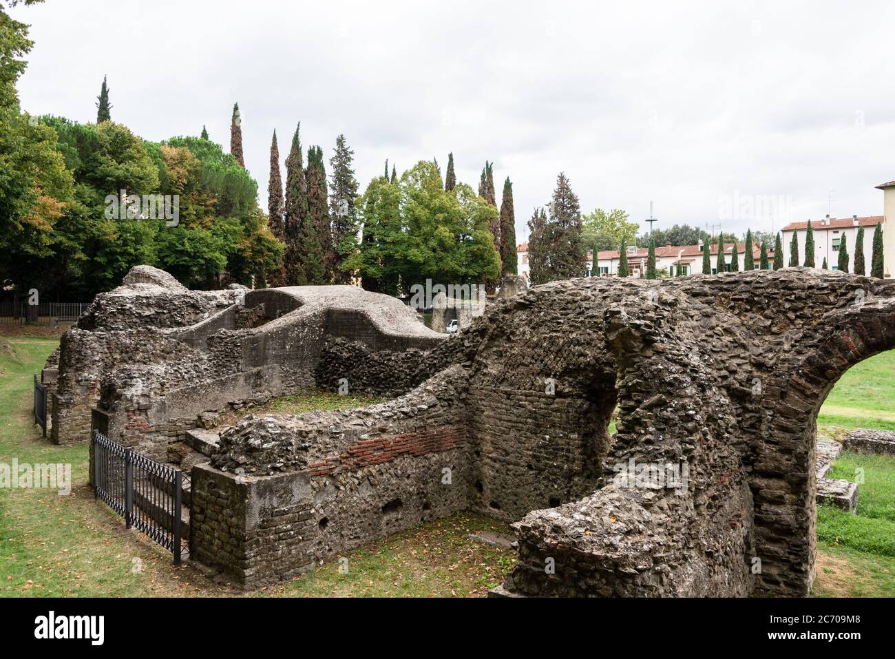 Arezzo ist eine Stadt mit 100 000 Einwohnern in der mittelitalienischen Region Toskana, nördlich von Siena. Sie sind die Hauptstadt der gleichnamigen PR Stockfoto