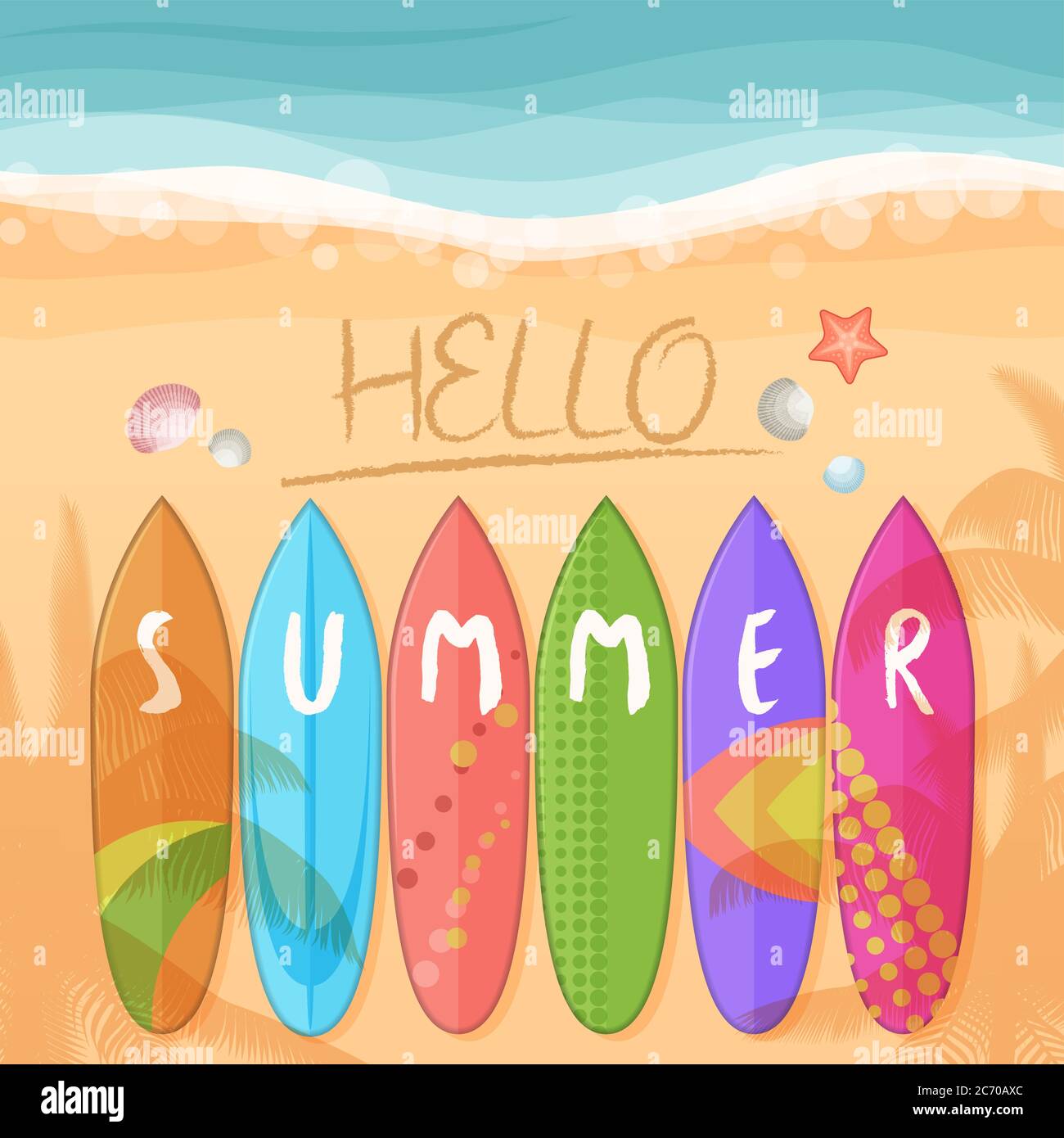 Vektor-Illustration des Strandes mit Surfbrettern auf Sand und Hallo Sommer Text. Exotische Sommerferien Draufsicht Banner, Poster, Flyer, Karte, Postkarte, Cover-Broschüre Stock Vektor