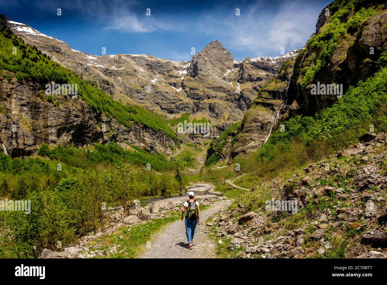Cirque du Fer A Cheval klassifiziert Grand Site de France. Kalksteingipfel bei Sixt Fer a Cheval. Französische Alpen. Haute-Savoie. Auvergne Rhone.Frankreich Stockfoto