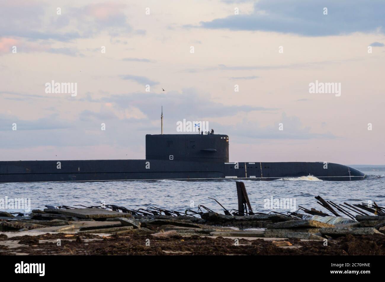 Juli 2020 - Russische Atom-U-Boot. Russische Nordflotte. Russland, Weißes Meer Stockfoto