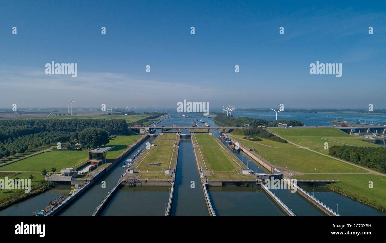 Volkeraksluizen Hollands Diep. delta arbeitet in den niederlanden in den Niederlanden Stockfoto