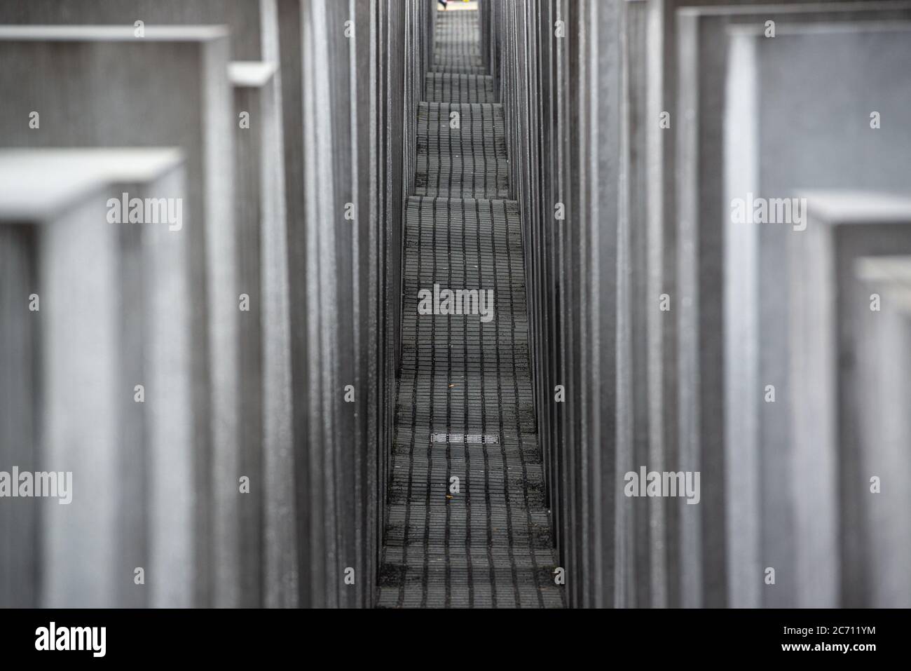 BERLIN, DEUTSCHLAND - 18. SEPTEMBER 2013: Das Denkmal für die ermordeten Juden Europas. Stockfoto