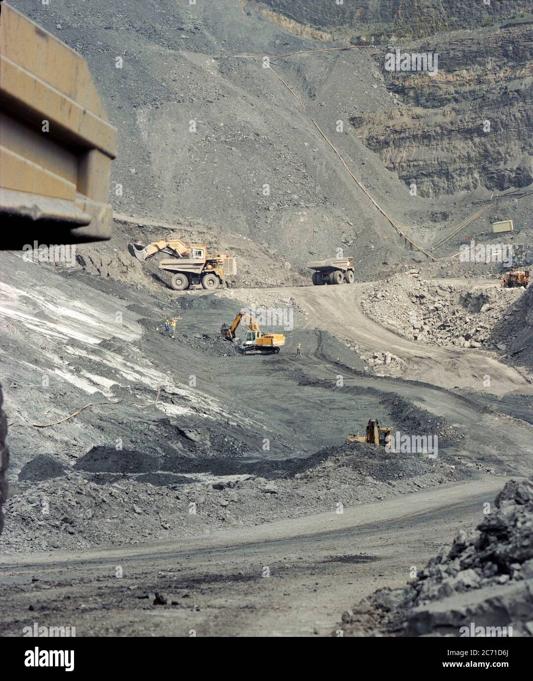 Tagebau an einem Standort in South Wales, Großbritannien im Jahr 1996, bei Ffos Las, jetzt das Land zurückgewonnen, und Standort einer neuen Rennstrecke Stockfoto