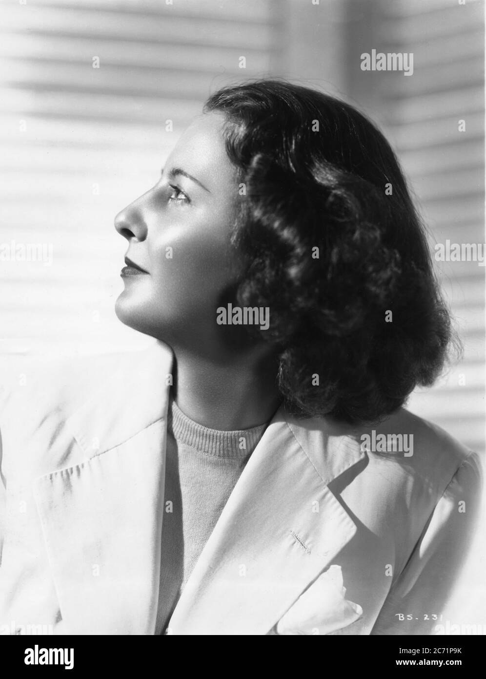 BARBARA STANWYCK 1936 Profil Porträt RKO Radio Pictures Stockfoto