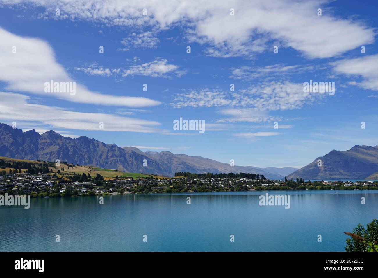 Queenstown, Berge und Wakatipu See Stockfoto