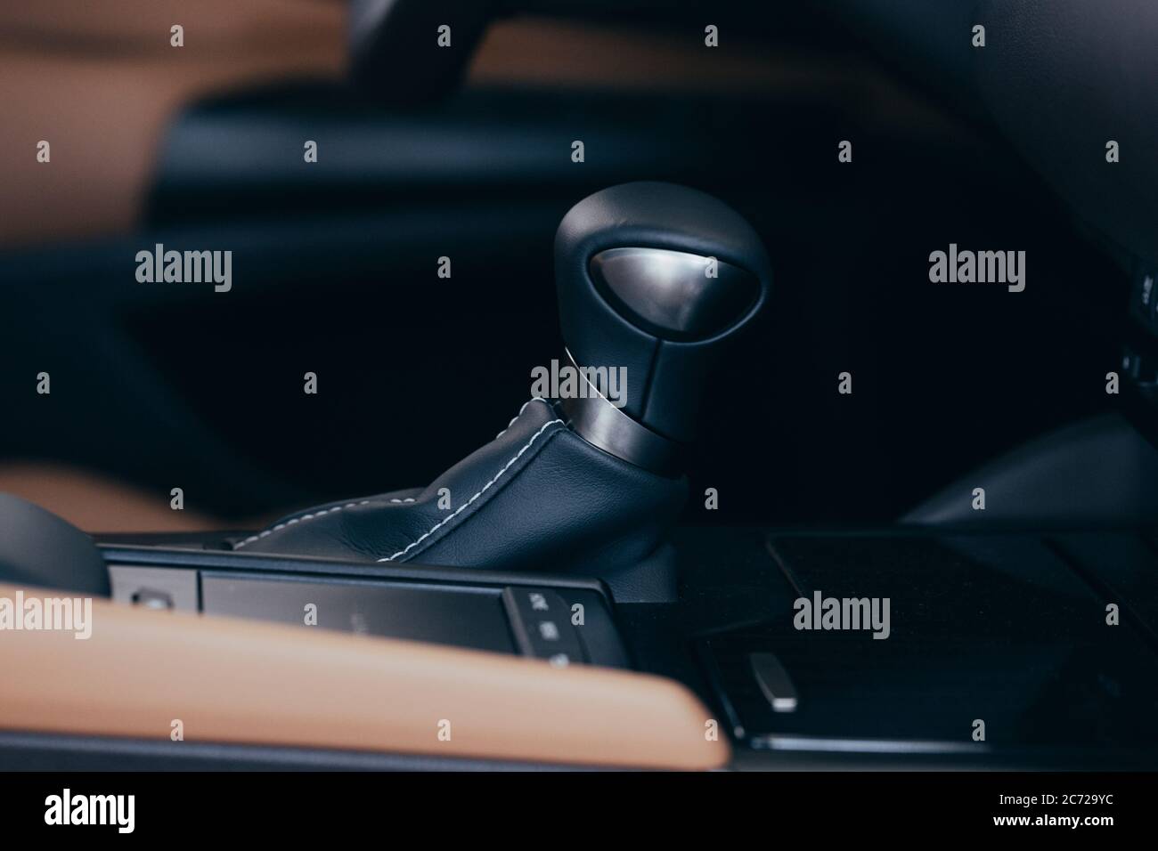 Automatikgetriebe des Autos, Innenraum des Autos Stockfoto