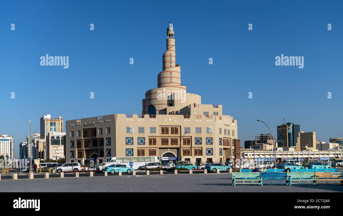 Doha, Katar - Februar 2019: Al Fanar Moschee, die Spiral Moschee genannt wird Stockfoto