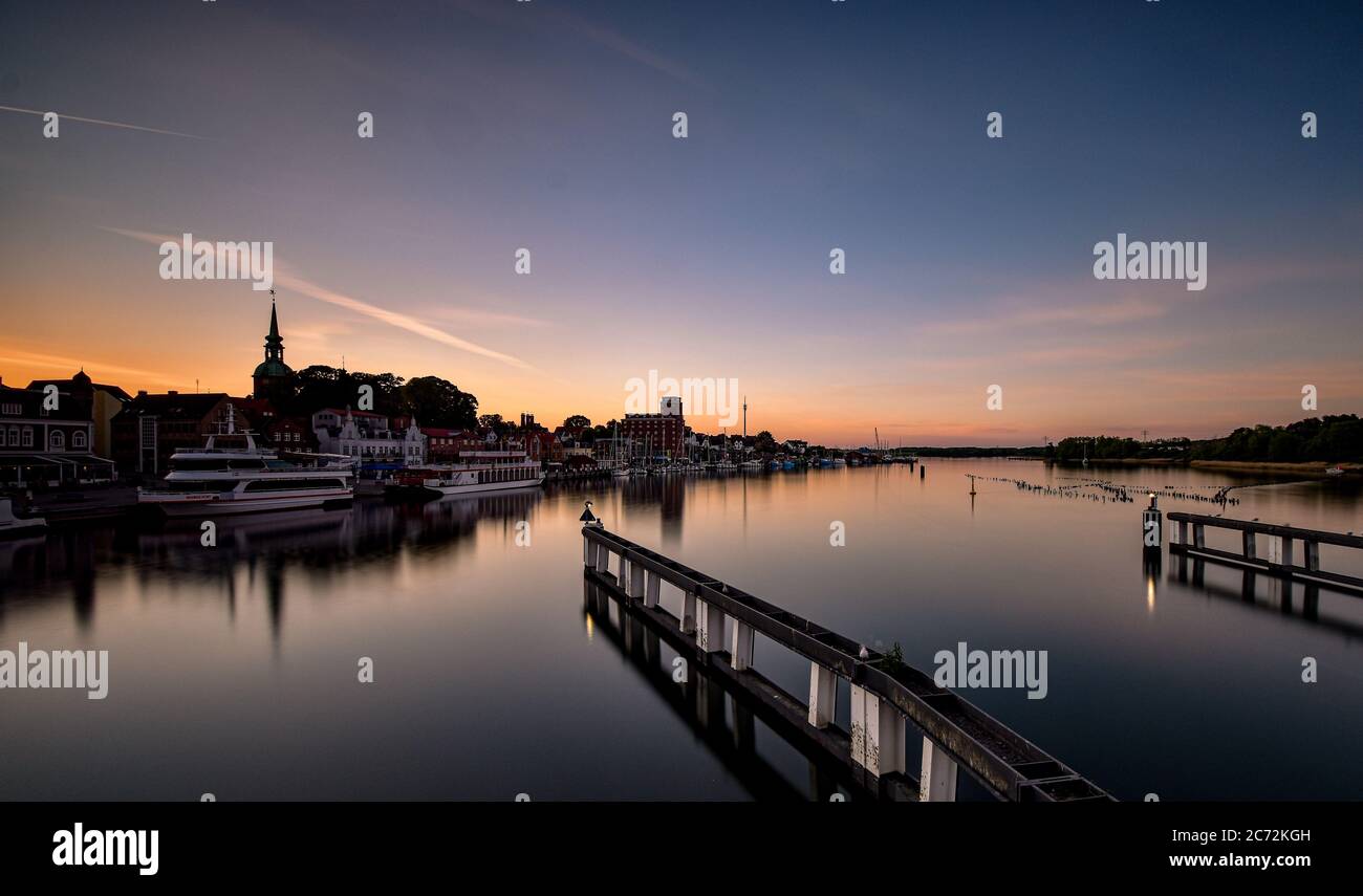 Heringszaun in Kappeln an der Schlei am Abend mit langer Belichtung eingefangen Stockfoto