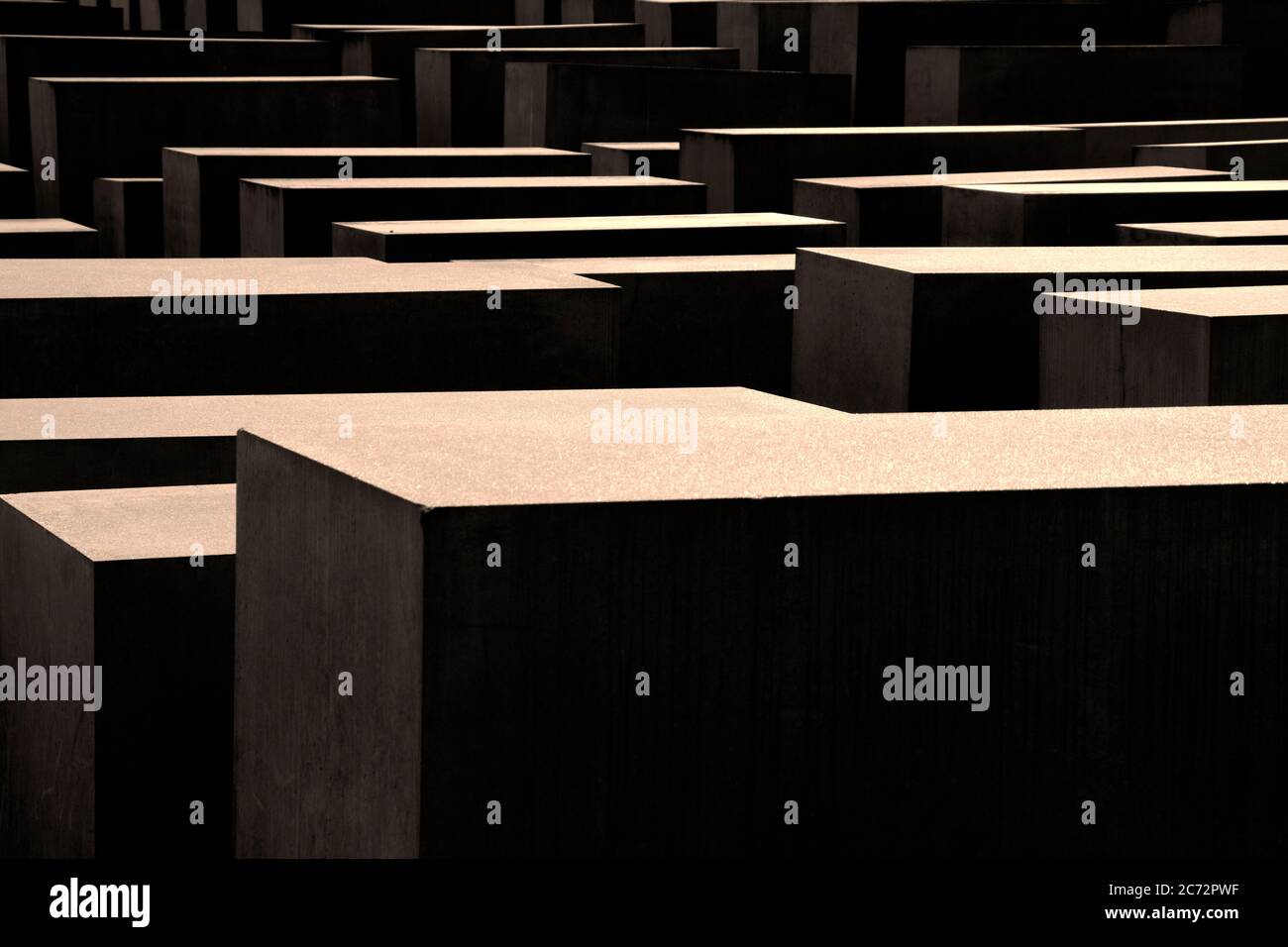 Das Denkmal für die ermordeten Juden Europas, Denkmal in Berlin, jüdische Opfer, Holocaust, von Peter Eisenman und Buro Happold. Stockfoto