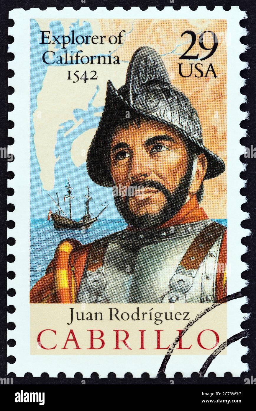 USA - UM 1992: Eine in den USA gedruckte Briefmarke zeigt spanische Galleone, Map und Cabrillo, 450. Jahrestag der Entdeckung Kaliforniens, um 1992. Stockfoto