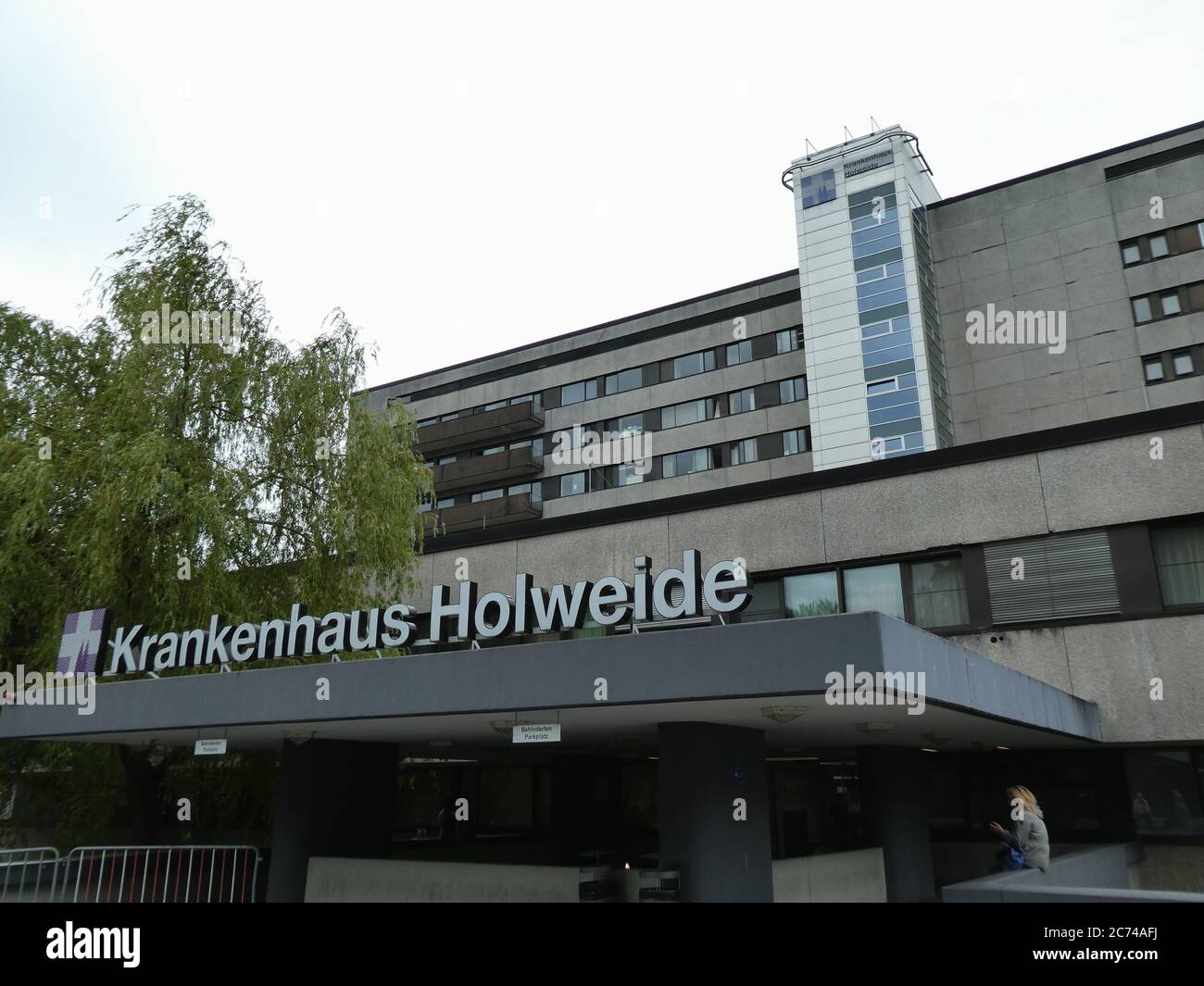 Köln, Deutschland. Juli 2020. Eingang zum Stadtkrankenhaus Holweide