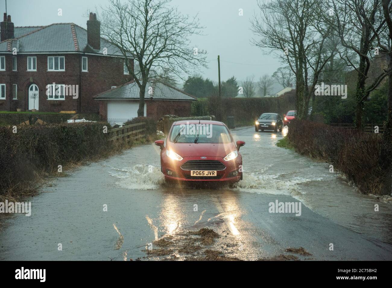 Überflutete Straße, Chipping, Preston, Lancashire, England, Großbritannien. Stockfoto