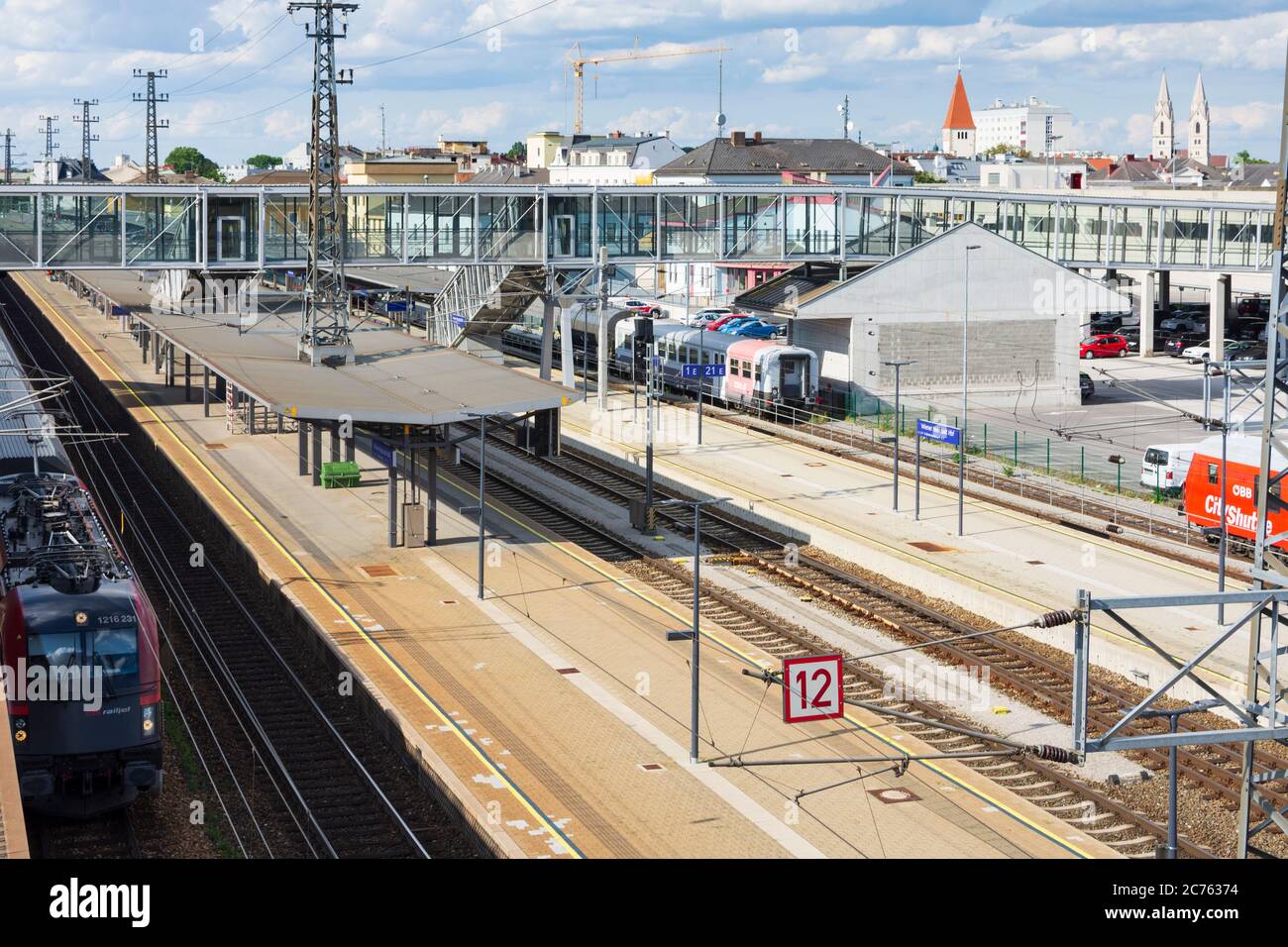 Wiener Neustadt Bahnhof Wiener Neustadt Hauptbahnhof, Züge in Wiener