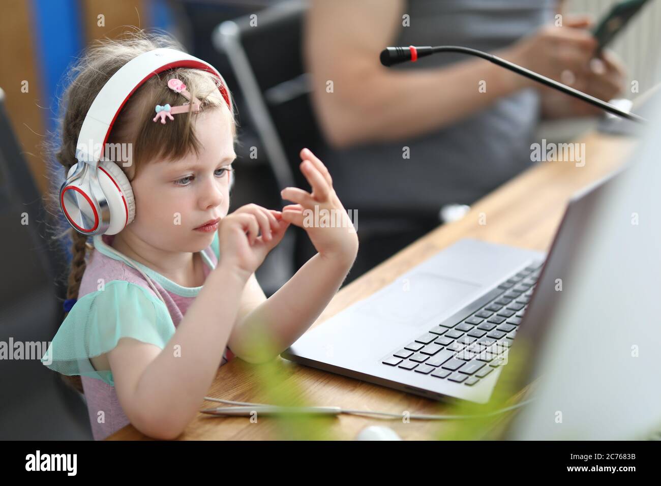 Das Musikzimmer Stockfotos Und Bilder Kaufen Alamy