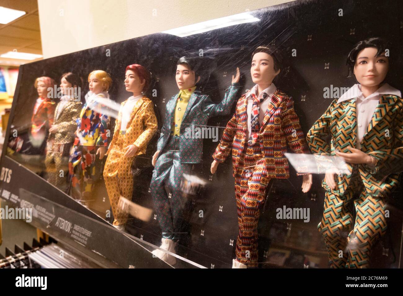 K-Pop Korean Boy Band Sammlerstücke zum Verkauf, NYC Stockfoto
